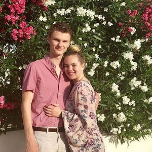 Meet your Posher, Kendra